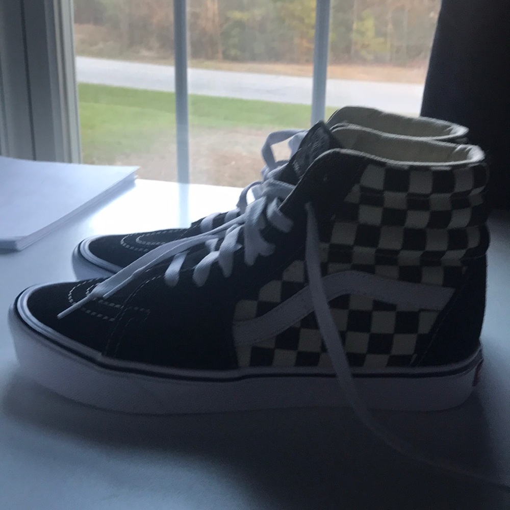 High top checkerboard vans